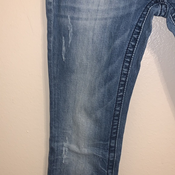 Women’s Denim Jeans - Picture 3 of 6